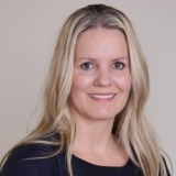 Anna Nicholson headshot