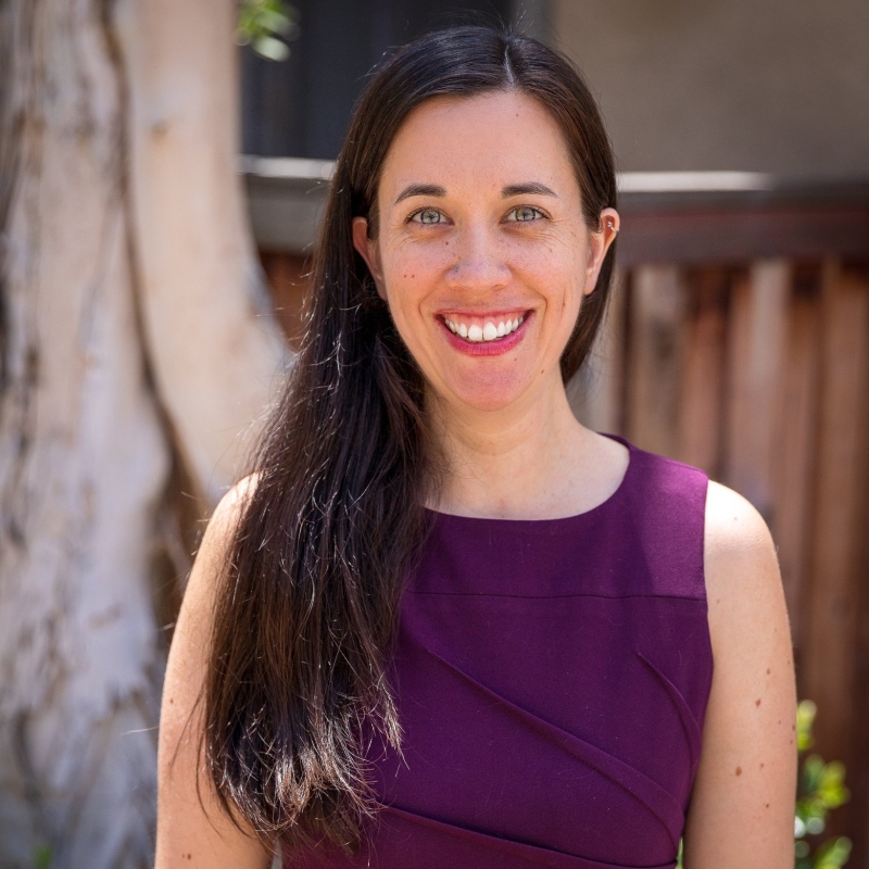 Headshot of Stephanie Meyers-Pantele
