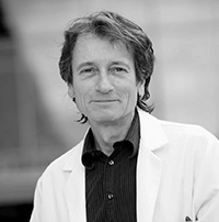 MARK TUSZYNSKI