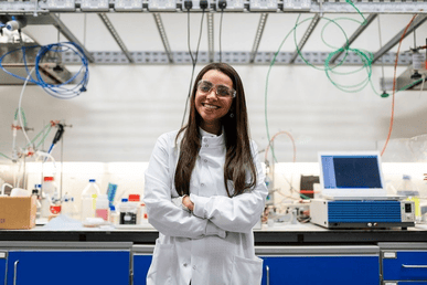 training-female-lab.png
